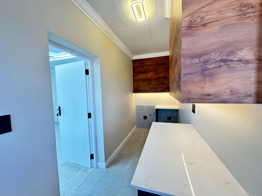 3 Bedroom Property for Sale in Monte Christo Western Cape